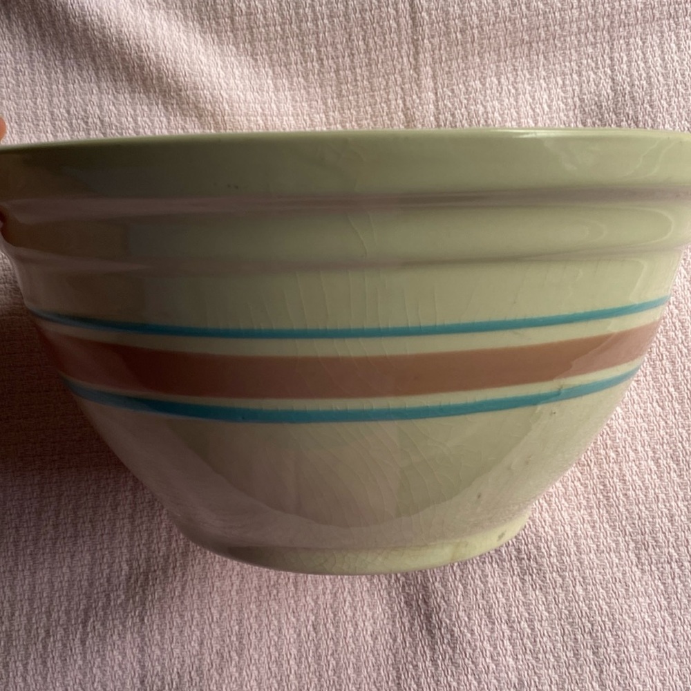 McCoy oven ware mixing bowl
